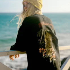 Billabong Ride In Crew Sweatshirt