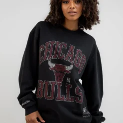 Mitchell & Ness Chicago Bulls Ivy Arch Sweatshirt